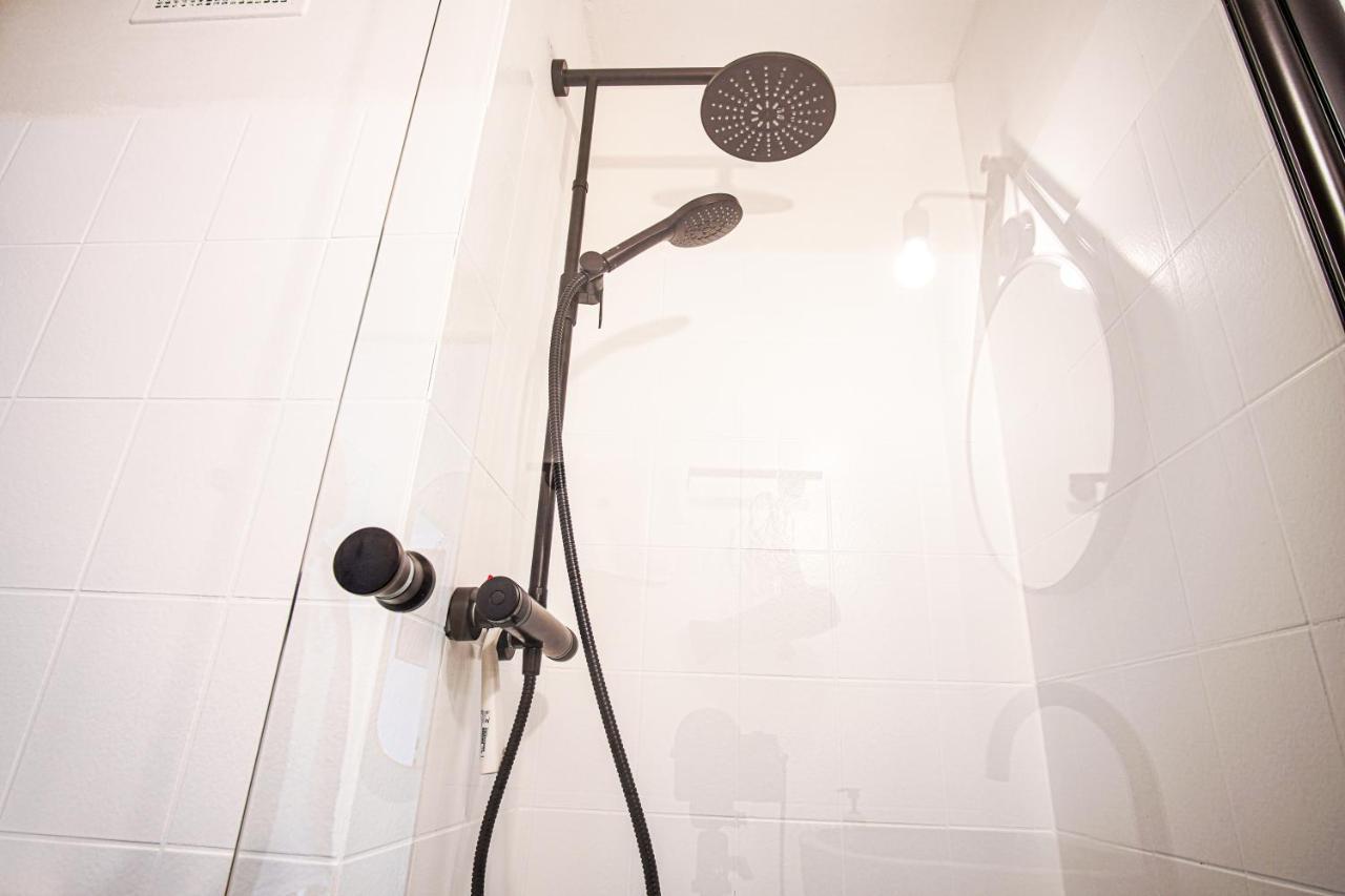 Homefy Boho Studio - Free Parking - Self Check-In - Elevator Essen Exterior foto